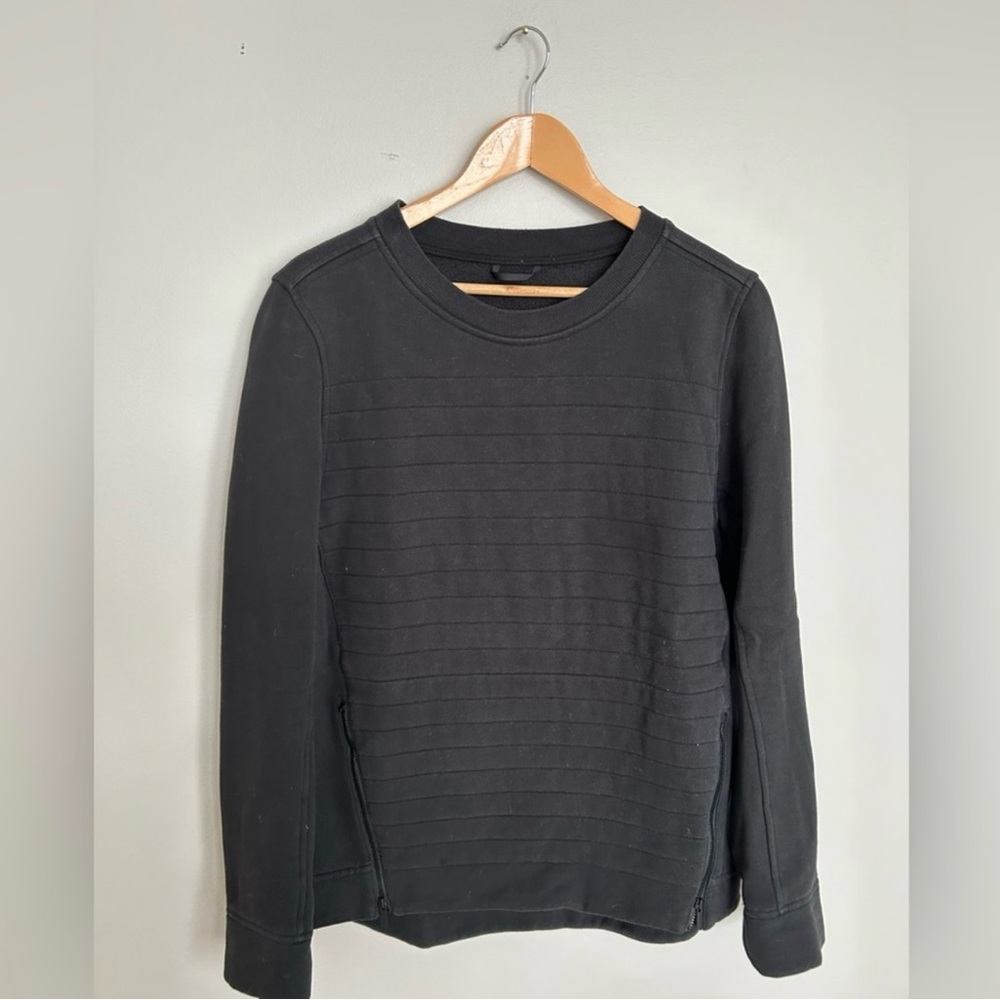 Lululemon Athletica Black Sweatshirt